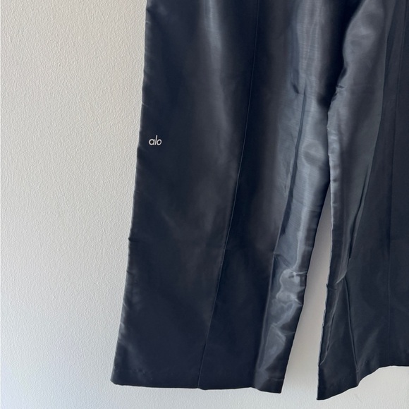 ALO Black Afterglow Wide Leg Track Pants M - Picture 10 of 10